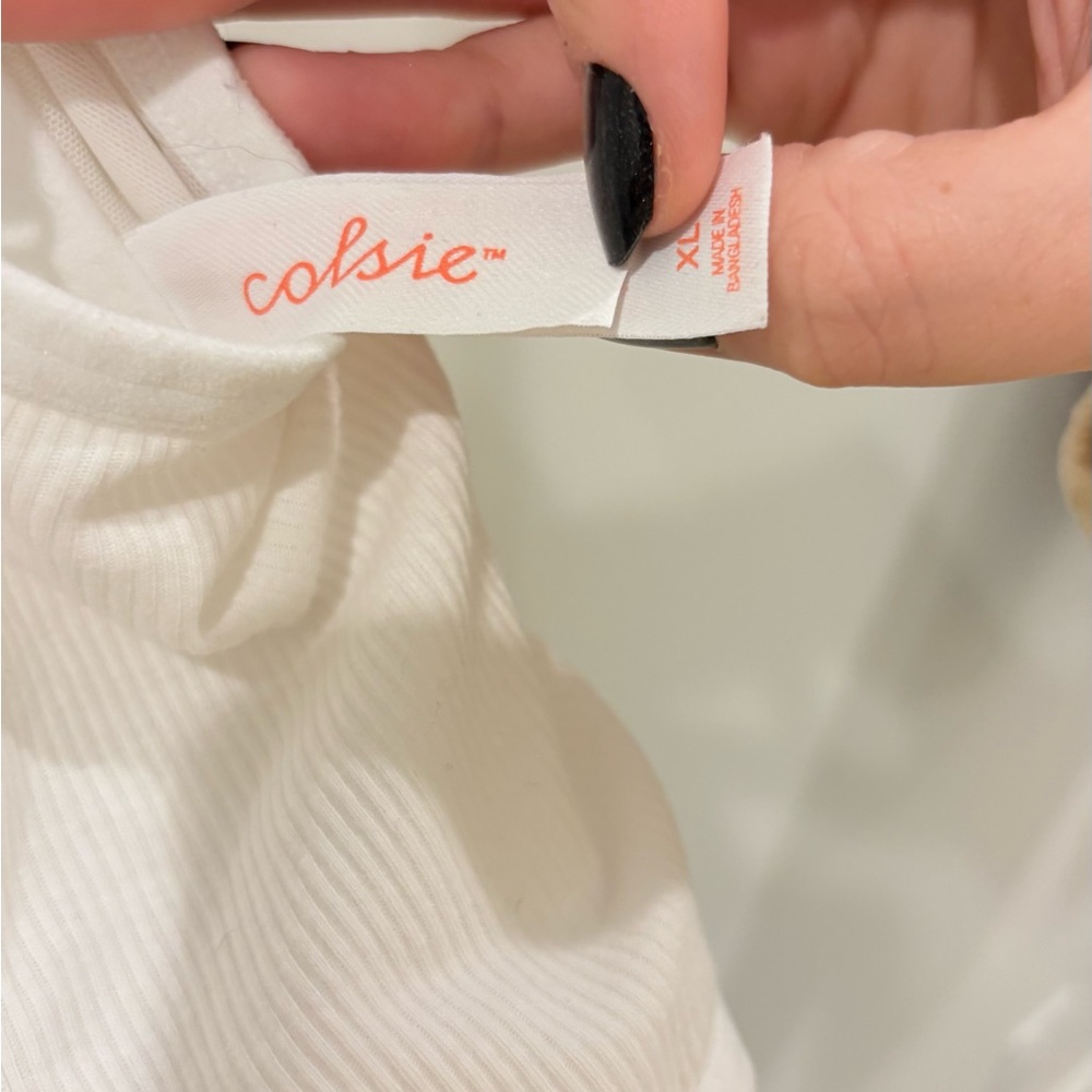 Colsie White Ribbed Bralette - Picture 3 of 3